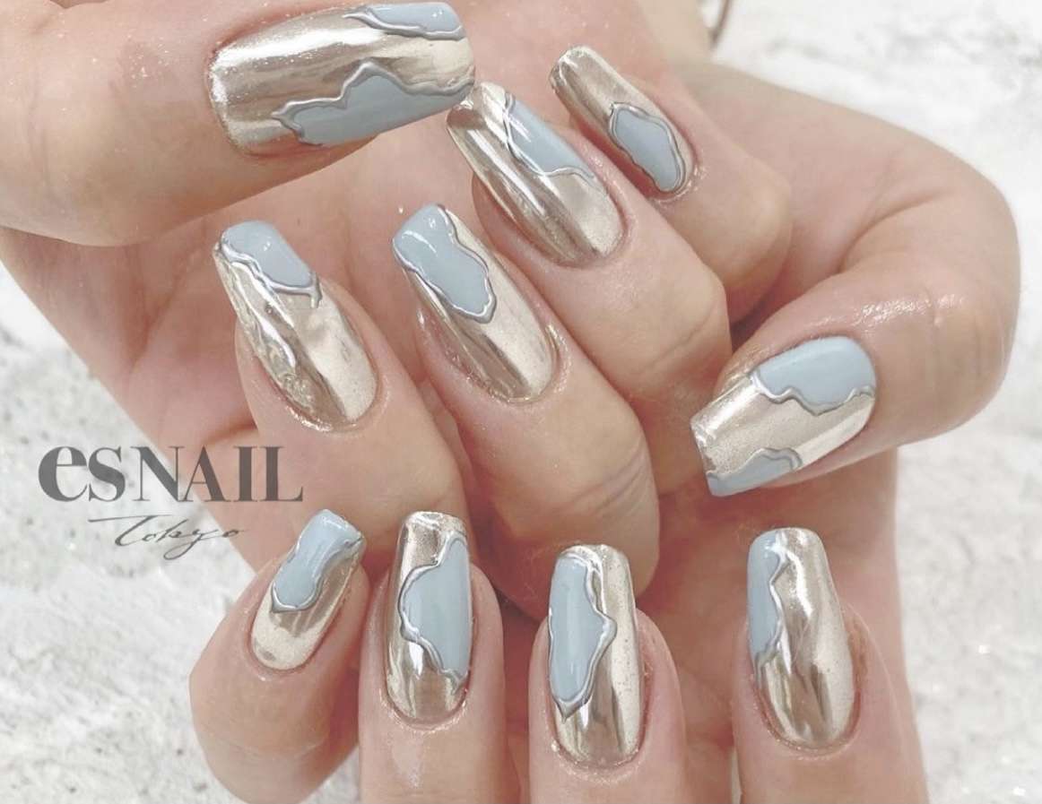 春カラーでニュアンス💙🤍