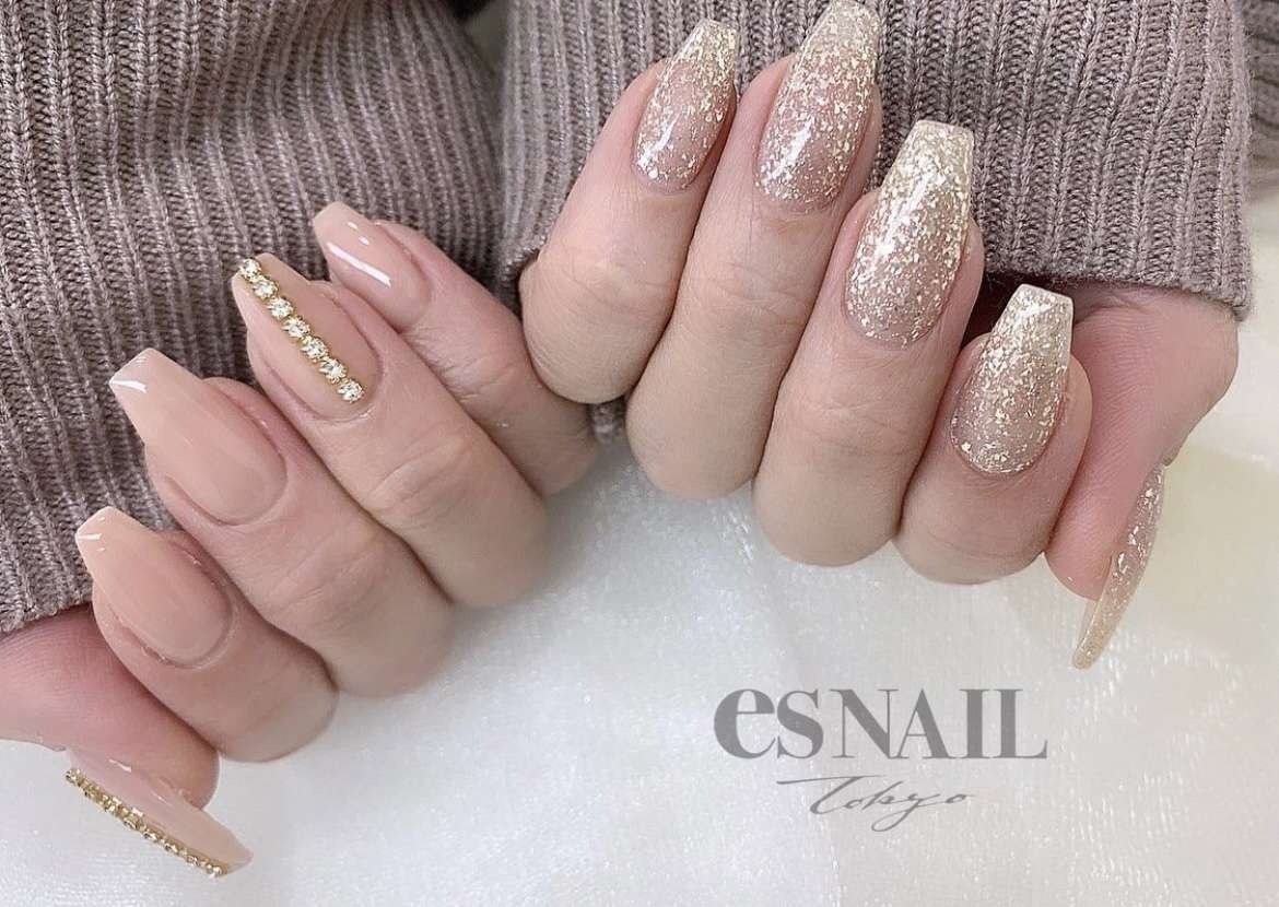 シンプルアシメネイル✨