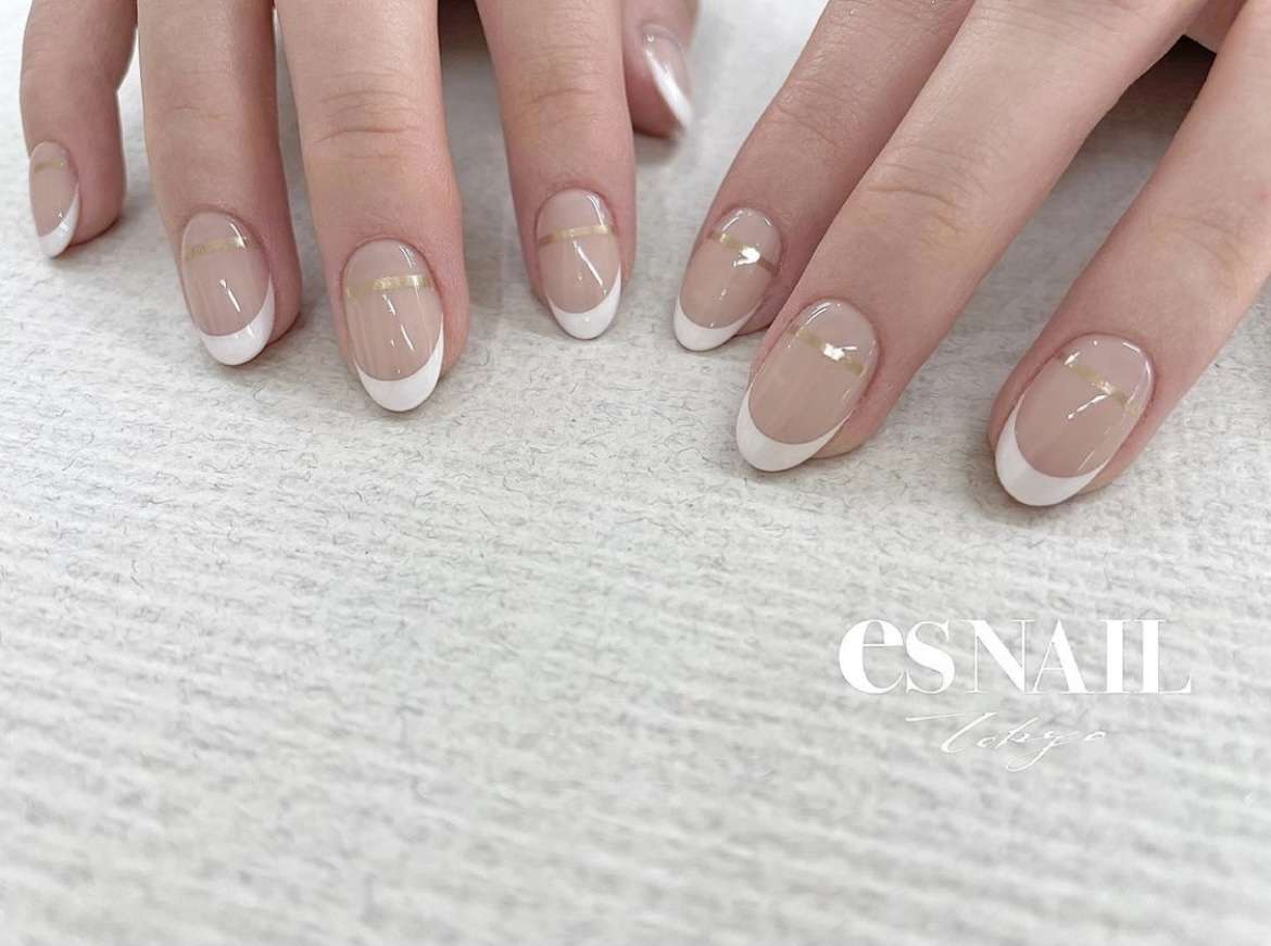 White French × mirror lines