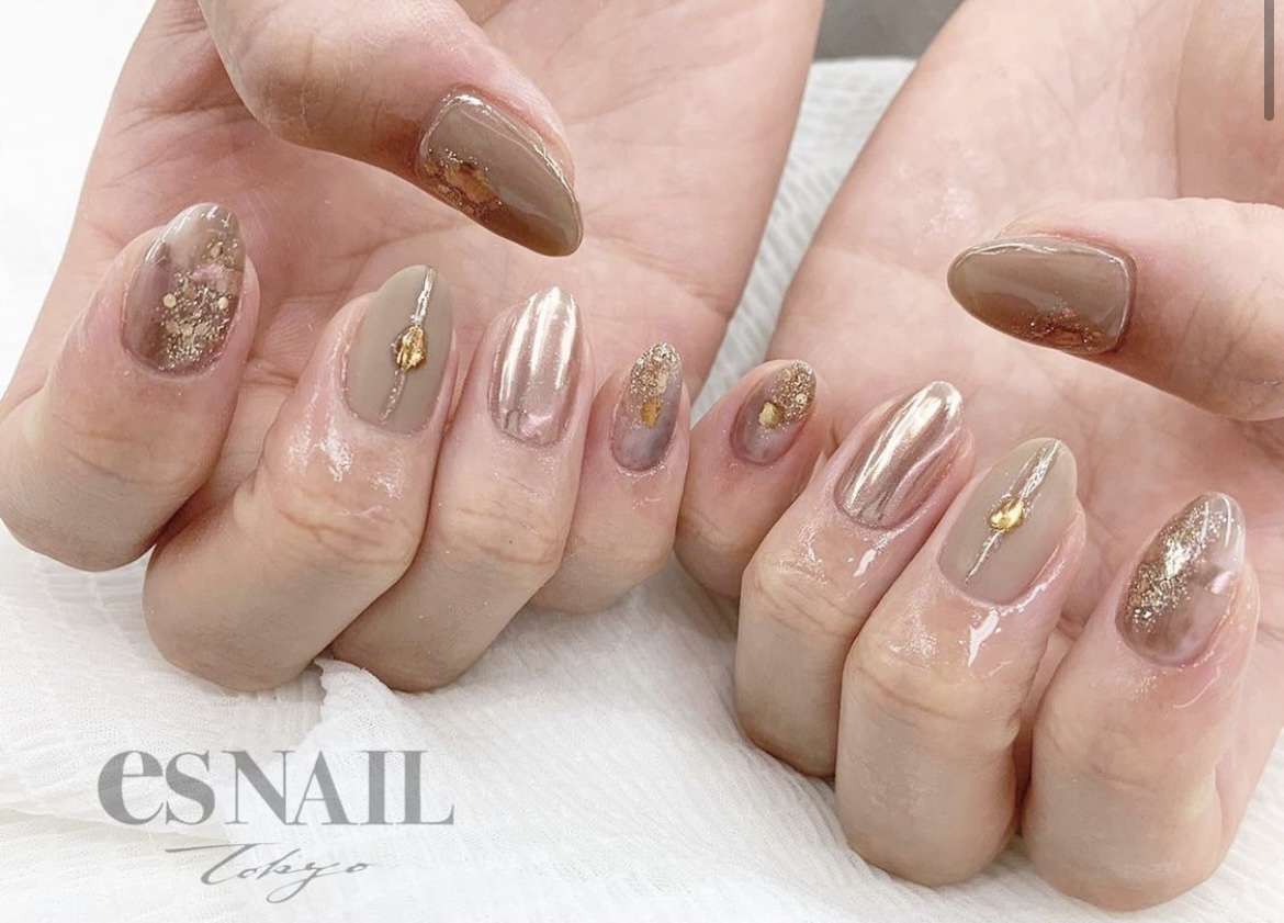 beige🐪brown