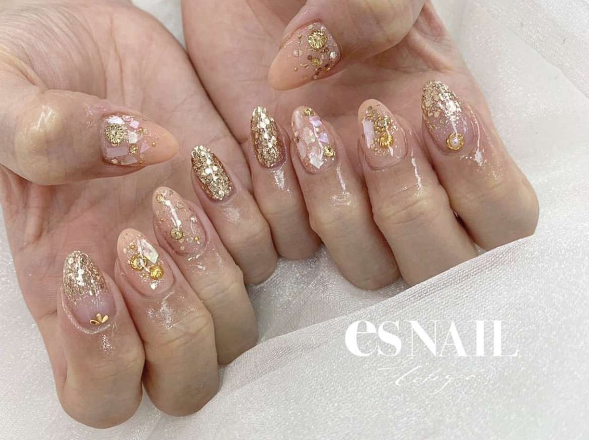 オレンジベースのシェルネイル🐚🧡